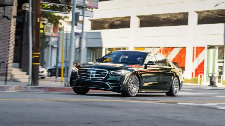 Mercedes S Class 2025 Redefines Luxury in the World of Premium Sedans in Saudi Arabia